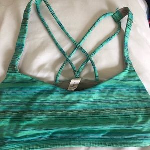 Lululemon Free to Be Bra